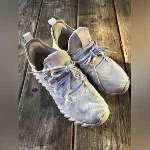 Adidas Gym Shoes Girls 2.5